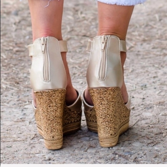 Boho Champagne Cork Wedges - Picture 5 of 5